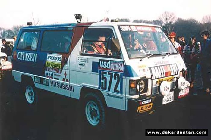 Mitsubishi L300, Mobil Legenda yang Pernah Ikut Rally Paris-Dakar