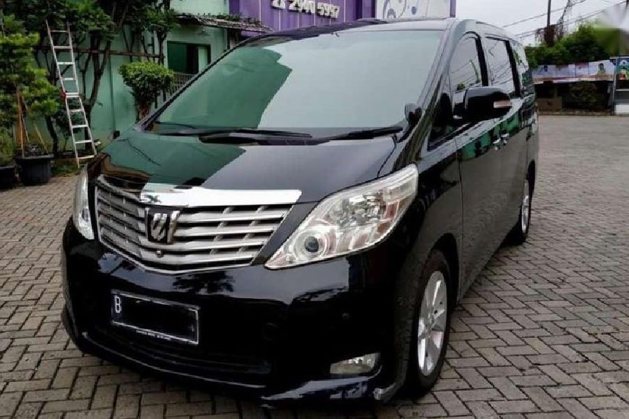 Mobil Bekas Toyota Alphard 2014 Mewah Berkelas dengan Harga Setara Toyota Rush
