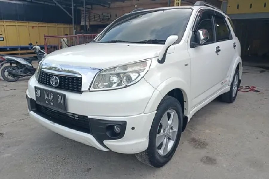 Mobil Bekas Toyota Rush Tahun 2014 Harga Turun, Kualitas Tetap Optimal