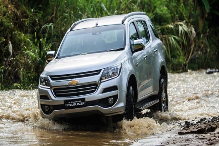 Mobil Chevrolet Trailblazer Diesel 2024 Lebih Bertenaga, Lebih Murah dari Pajero Sport Kenapa