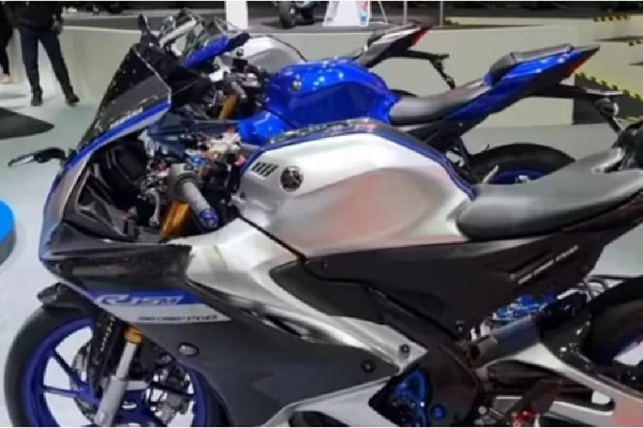 Motor Sport Terbaru! Yamaha R15 Kombinasi Kecepatan, Kenyamanan, dan Estetika yang Luar Biasa
