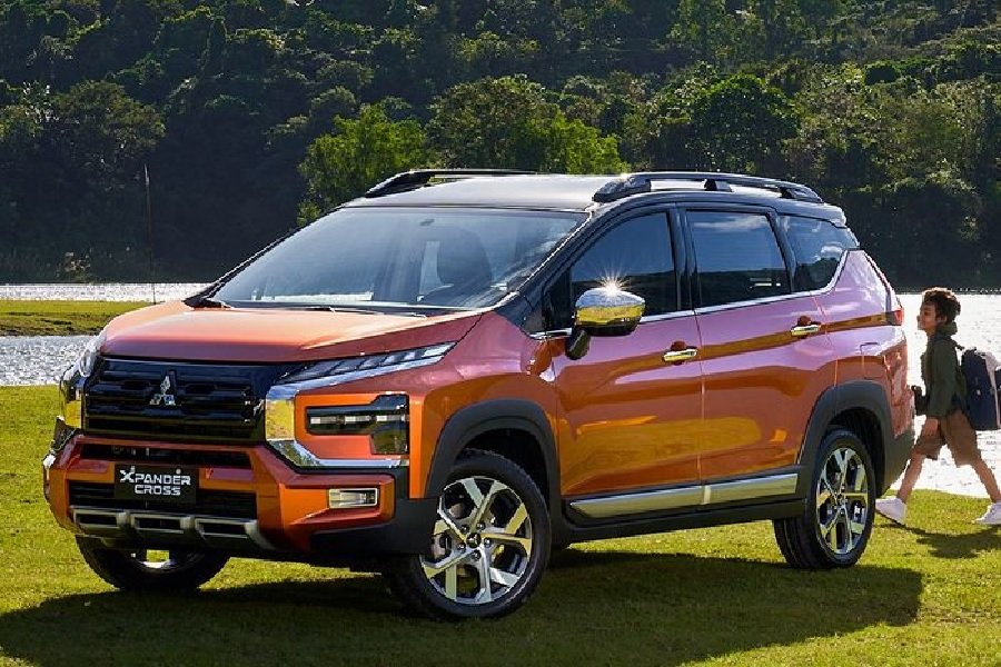 Perbandingan Mitsubishi Xpander Cross dan Suzuki XL7 Hybrid Pemilihan SUV Kompak dengan Beragam Fitur Menarik