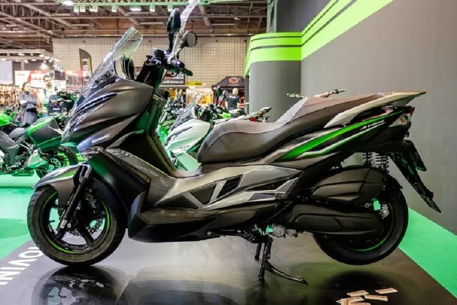 Rahasia Tersembunyi Ninja Matic Kawasaki J125! Inilah Alasan Mengapa Motor Premium Ini Bisa Membuat Pesaingnya Geleng-Geleng Kepala!