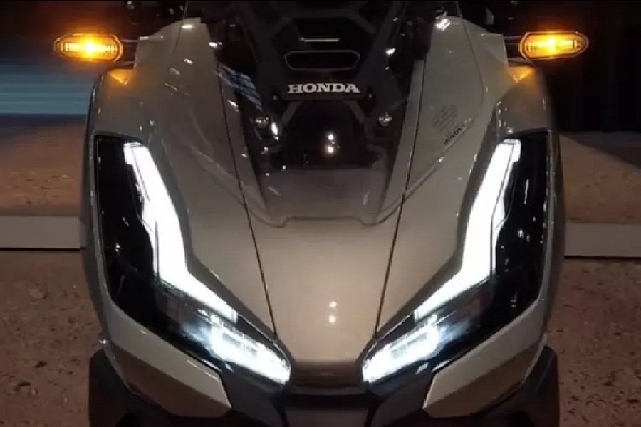 Rahasia Terungkap! Honda PCX 175 Meluncur di Indonesia, Geser Kehebohan Yamaha Nmax 160 dengan Keunggulan Mewah dan Mesin Power Full