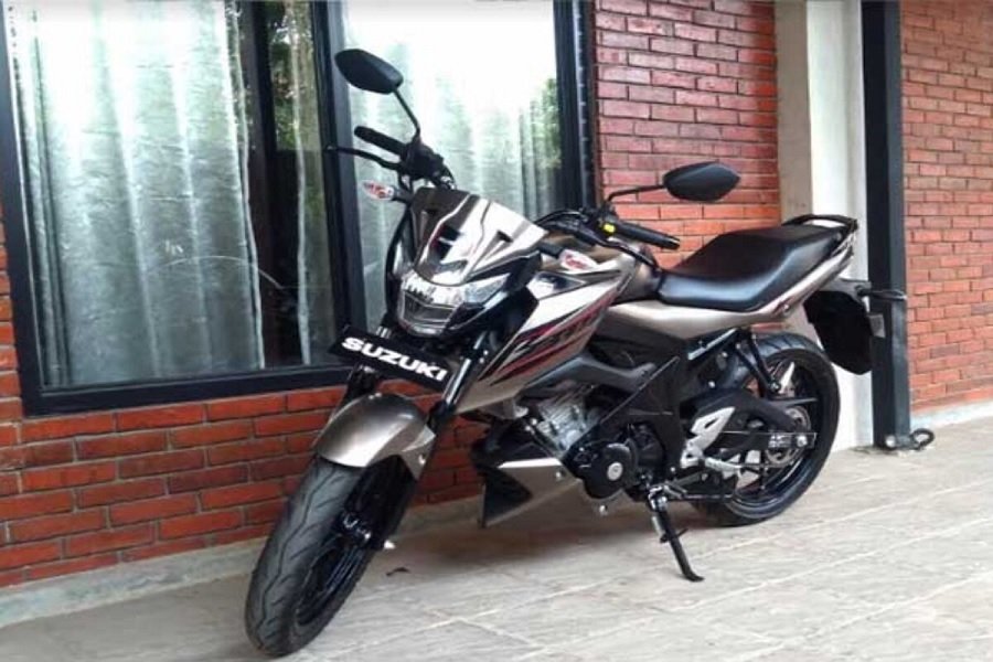 Review Suzuki GSX 150 Bandit Tampilan Sporty, Performa Tangguh, dan Harga Terjangkau!