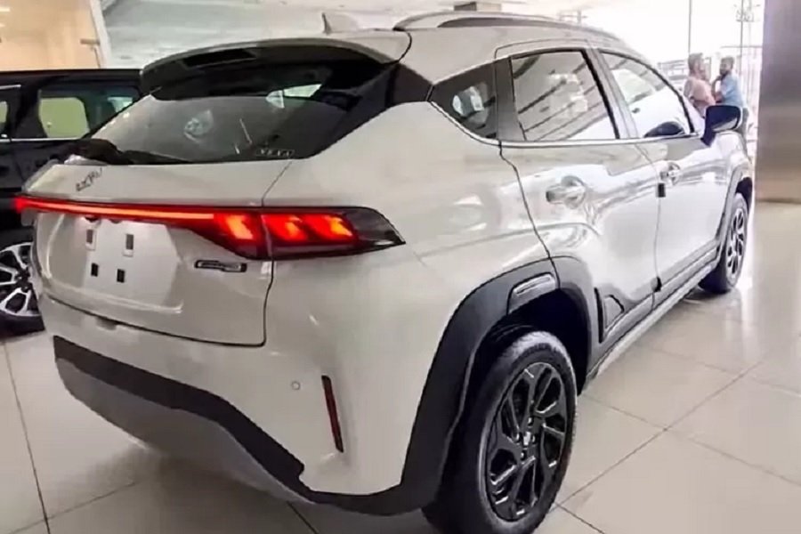 Revolusi Small SUV Suzuki Fronx 2024, Ancaman Serius dengan Spesifikasi Hebat Hanya Rp100 Jutaan