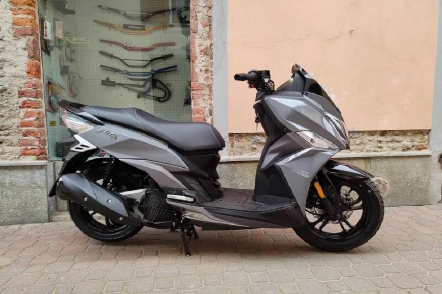 SYM Jet 14 Evo, Pesaing Berat Honda PCX 160! Skutik Stylish dengan Fitur Unggulan!