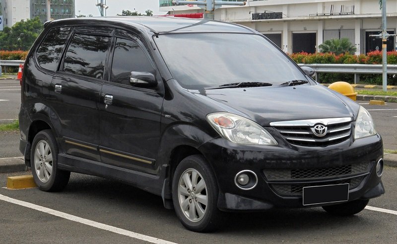 Spacer Toyota Avanza Jadul, Cara Mudah dan Murah Bikin Mobil Jadi Jangkung!