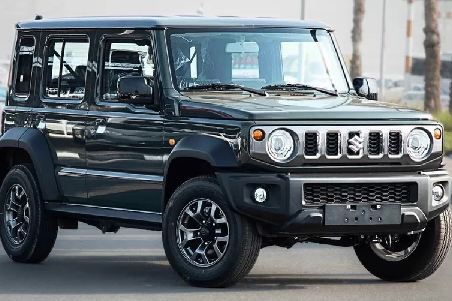 Suzuki Jimny 5-door Ragam Fitur Keselamatan dan Kenyamanan untuk Petualangan Tak Terlupakan