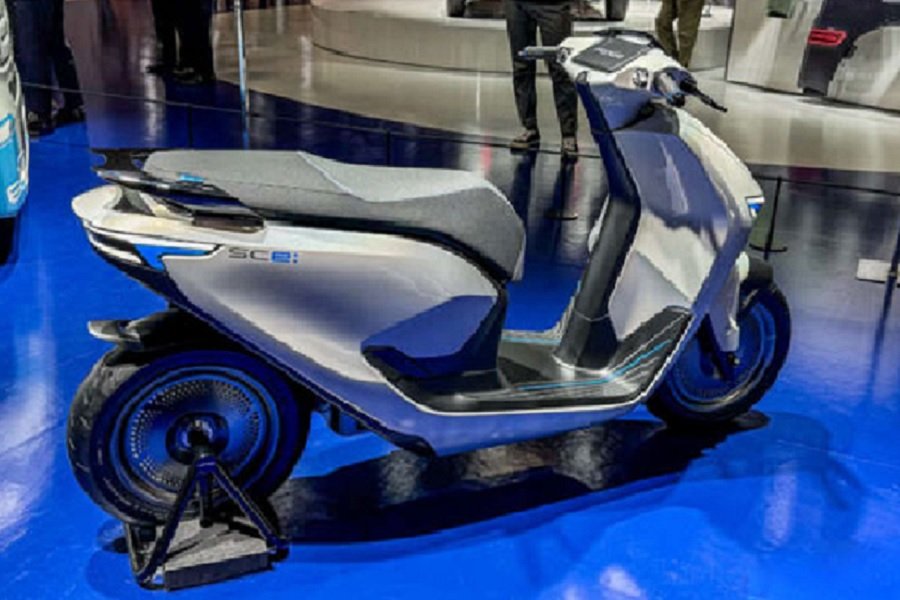 Terobosan AHM! Honda SC e Concept Meramaikan IIMS 2024 dengan Kendaraan Listrik Inovatif