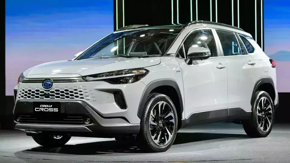 Toyota Corolla Cross Facelift 2024, Lebih Segar dan Modern!