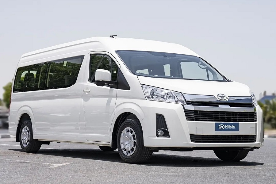 Toyota HiAce Mewah dan Nyaman Modifikasi Terbaru yang Memikat di IIMS 2024