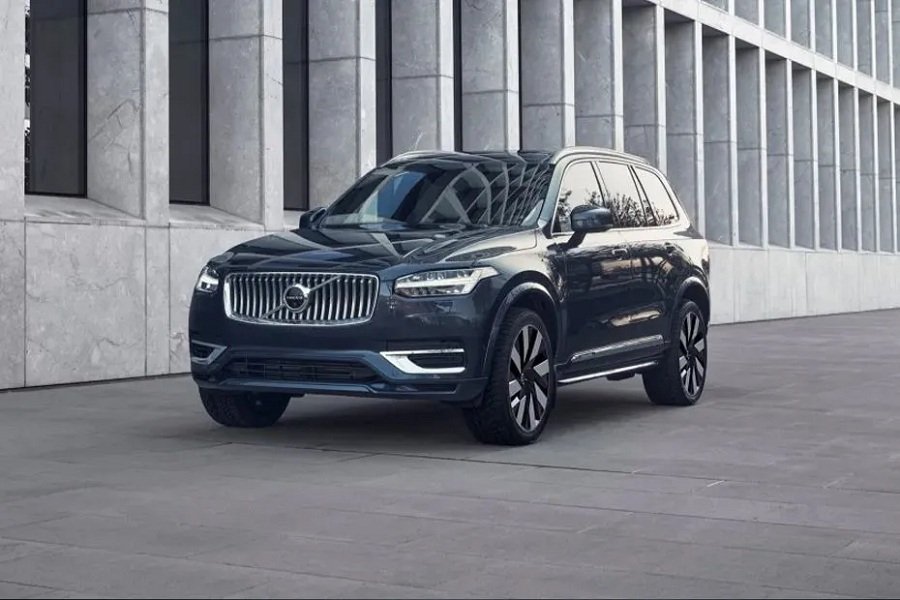 Volvo XC90! Kombinasi Mewah dan Efisiensi untuk Perjalanan Sehari-hari yang Nyaman dan Ramah Lingkungan