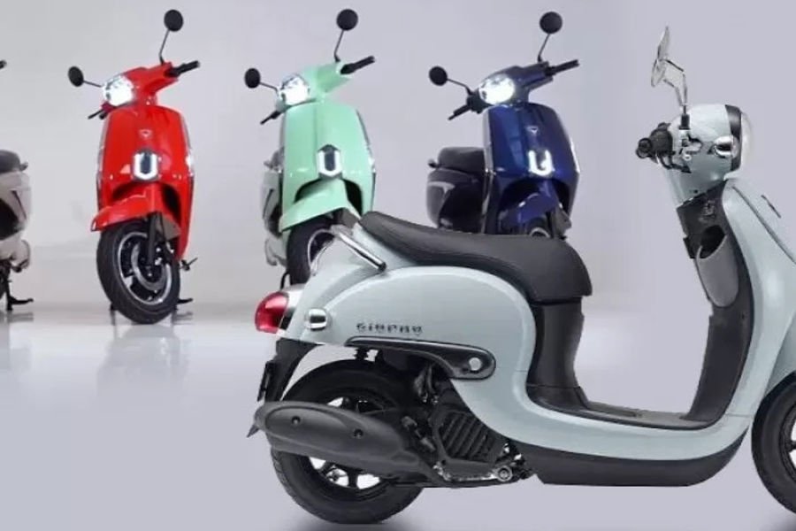 New Honda Stylo 160 Skutik Fashionable Pertama di Indonesia