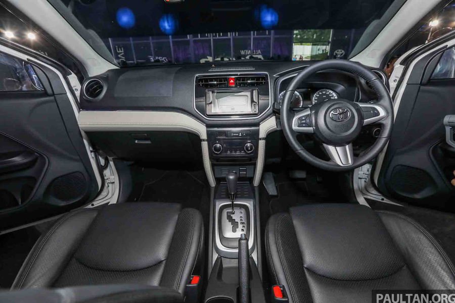 Fitur Interior All New Toyota Rush Ini Bikin Kompetitor Minder