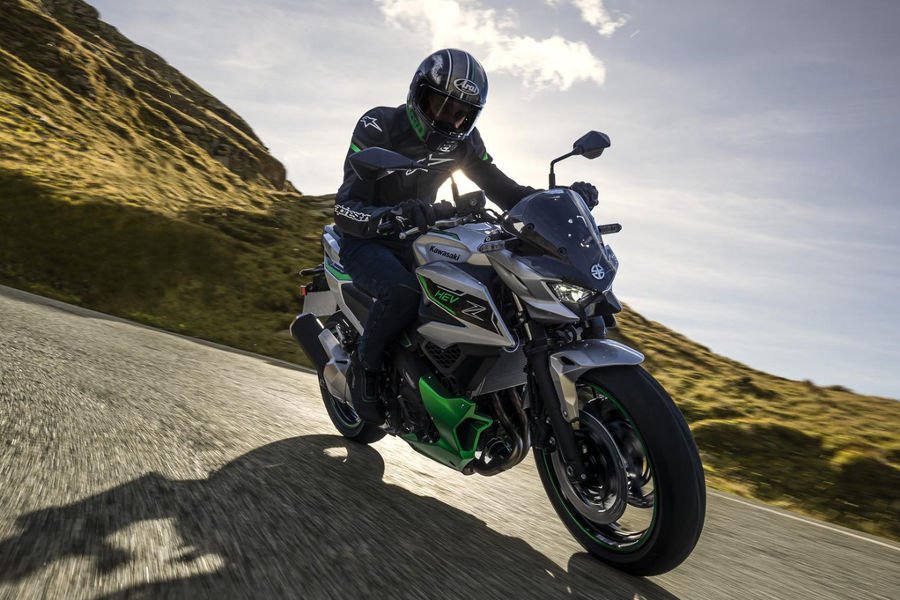 Kawasaki Z500 SE 2024 Spesifikasi, Fitur, dan Harga