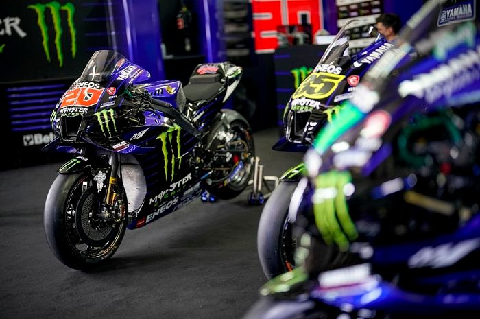 YZR-M1 Valentino Rossi: Kode, Arti, dan Spesifikasi Motor Balapnya