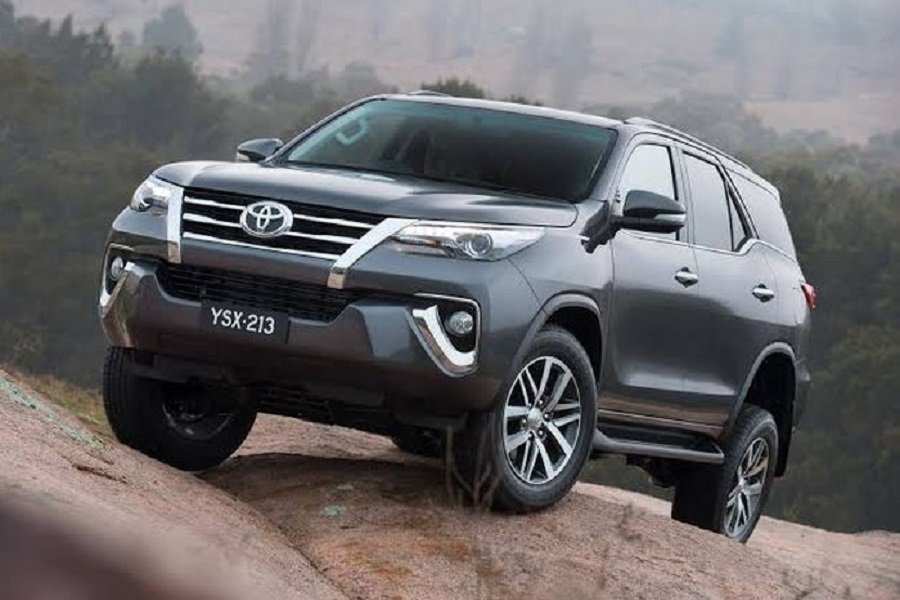 Toyota Fortuner 2016 Seharga Toyota Avanza? Murah Banget!