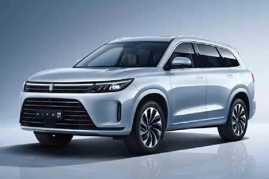 Aito M7 Mengaspal dengan Gaya dan Efisiensi, Mobil Super Canggih untuk Perjalanan Tak Terlupakan!