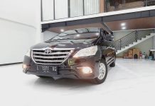 Bukan Avanza! Toyota Kijang Innova V 2.0 Menggoda dengan Kenyamanan dan Kemewahan