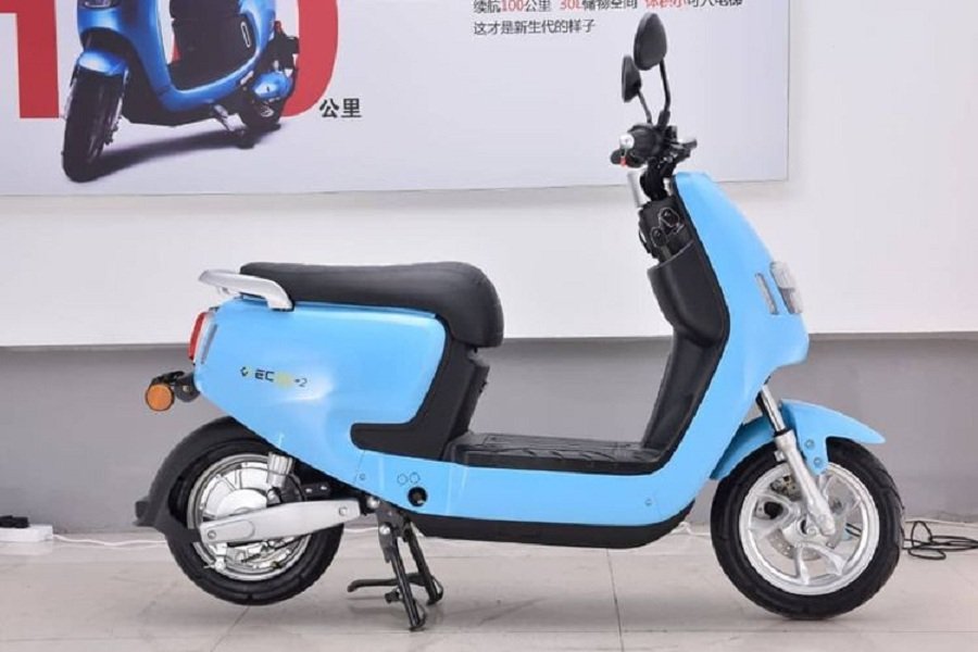 ECGO Bike! Motor Listrik Terbaru dengan Konsep Sewa Baterai