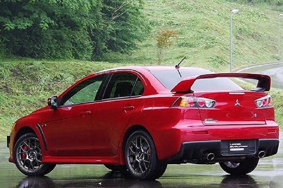 Evolusi Legendaris Mitsubishi Lancer! Dari Generasi Pertama Hingga Final Edition