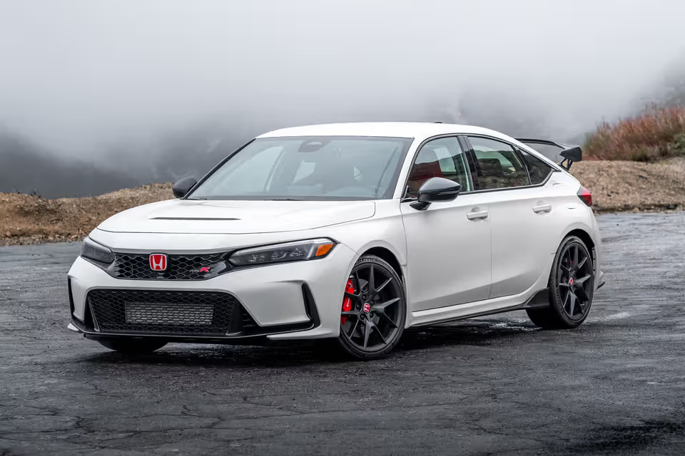 Honda Civic Type R FL5 di Track Balap