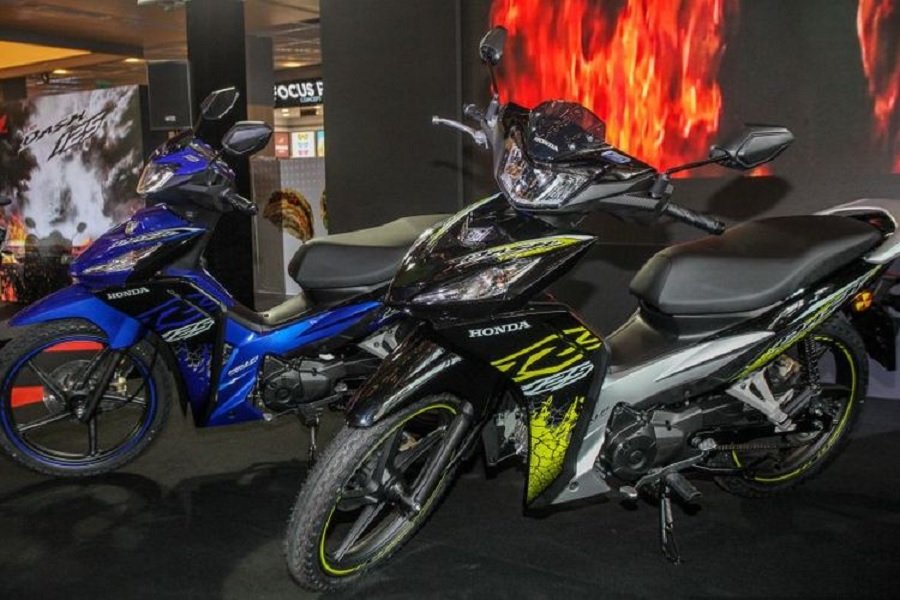 Honda Dash 125 Kombinasi Nyaman dan Sporty dengan Fitur Pelindung Kaki!