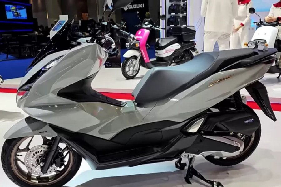 Honda PCX 160 2024 Skuter Mewah dengan Performa dan Fitur Baru yang Mengagumkan!
