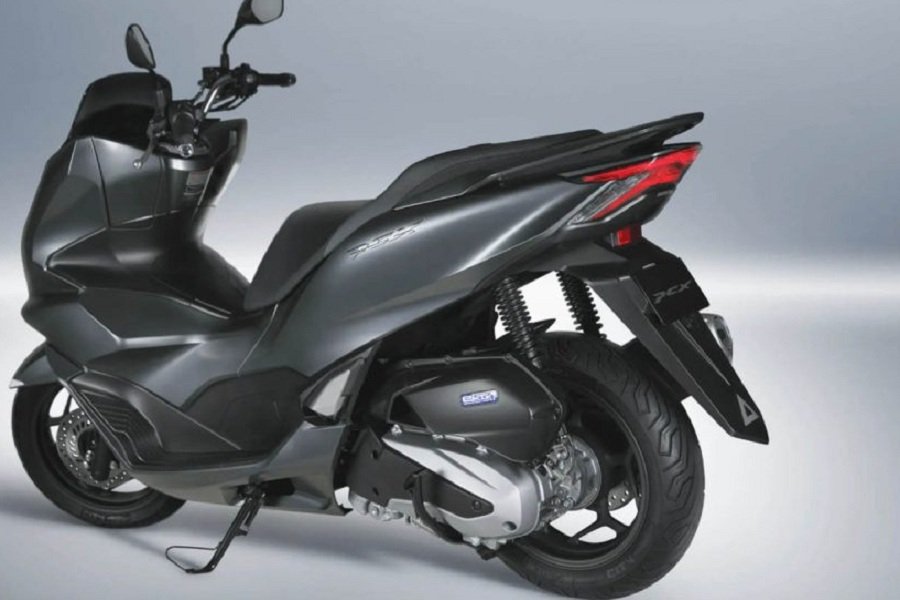 Honda PCX 175 2024! Skuter Matic Berkarakter dengan Kombinasi Mesin Bertenaga dan Desain Mewah