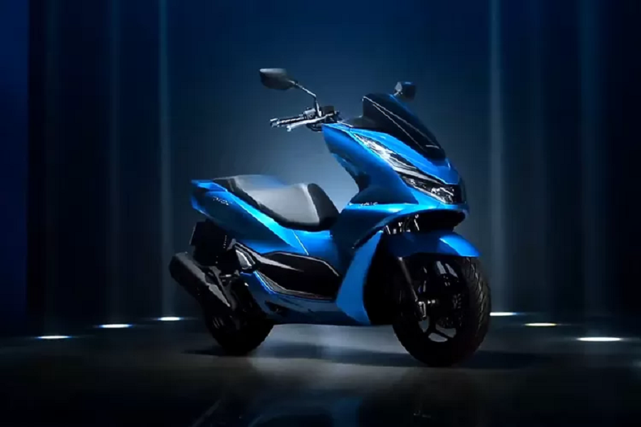 Honda PCX 2024 Segera Meluncur? Caslon Pesaing Terberat Yamaha NMAX 2024