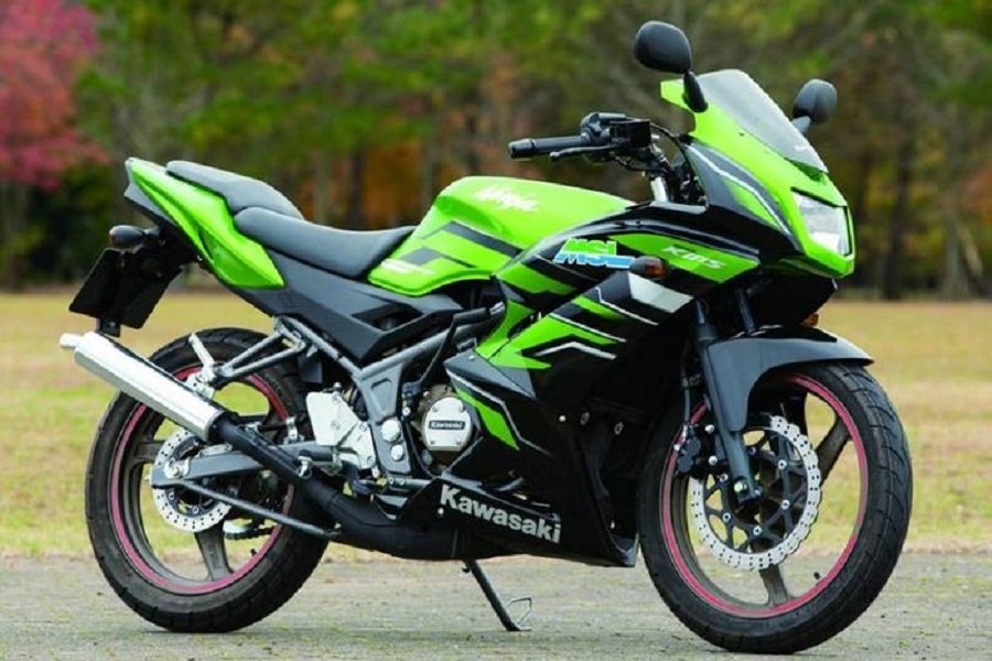 Keistimewaan Kawasaki Ninja 2 Tak Terungkap! Mengapa Motor Legendaris Ini Masih Memikat Hati Generasi Muda