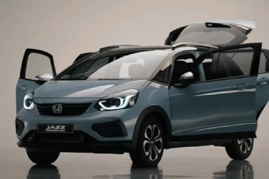 Kejutan Honda Jazz Facelift 2024! Mesin Lebih Gahar dan Penampilan Lebih Maskulin Siap Guncang Pasar Hatchback!