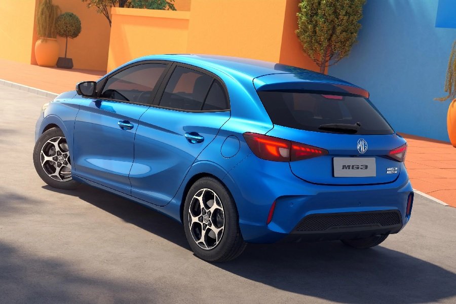 MG 3 Hybrid 2024 Saingi Brio! Mengguncang Pasar Hatchback Indonesia dengan Performa Superior dan Desain Modern