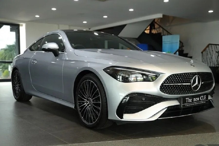 Mendadak Mercedes-Benz CLE 300 Meluncur di Indonesia: Elegansi, Performa, dan Teknologi yang Mempesona