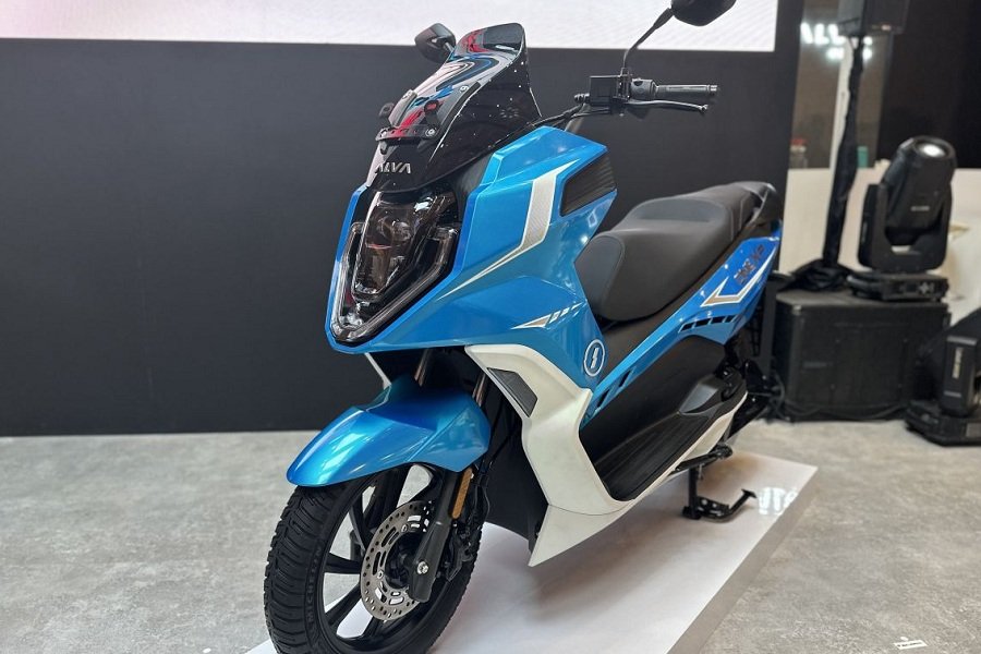 Mengaspal Lebih Jauh dengan Motor Listrik Alva One XP! Eksklusif di IIMS 2024!