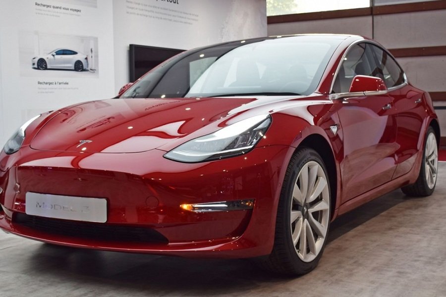 Menggali Peningkatan Kinerja dan Keamanan dengan Upgrade Baterai Tesla Model 3