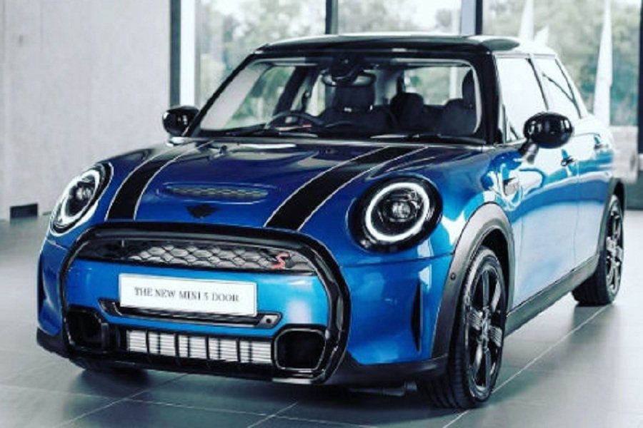 Mengintip Keunikan Mini Cooper E Classic! Mobil Listrik Entry Level dengan Sentuhan Klasik yang Menawan!