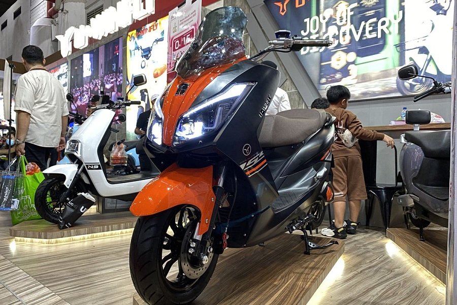 Mengulas Lebih Dalam! Motor Listrik Uwinfly X6 - Pilihan Modern untuk Mobilitas Ramah Lingkungan