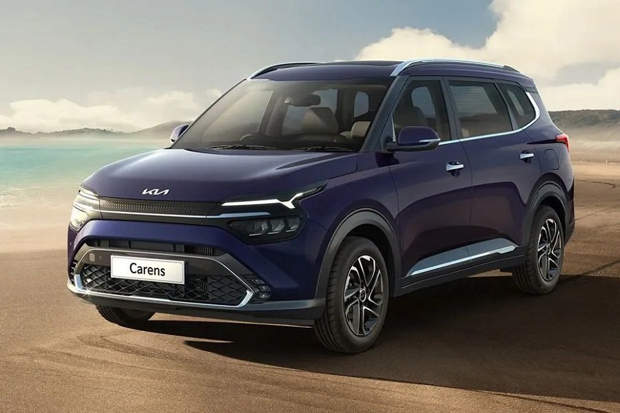 Menjelajahi Kia Carens! Varian, Performa Mesin, Fitur Unggulan, dan Keselamatan Terdepan
