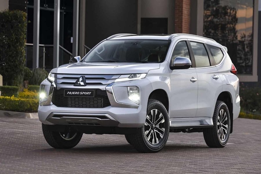 Mitsubishi Pajero Sport 2025 Menggebrak Dunia Off-Road dengan Teknologi Terbaru!