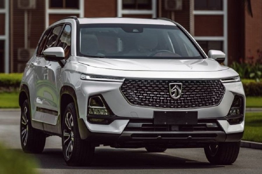 Rahasia Di Balik Kesuksesan Wuling Baojun Plus! SUV Mirip Land Cruiser yang Bikin Suzuki Jimny Kewalahan!