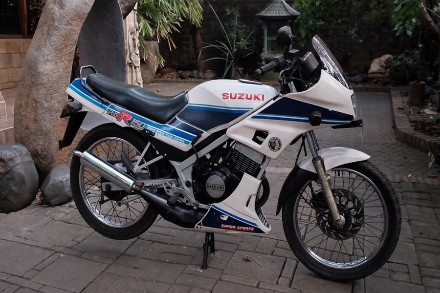 Rahasia Kejayaan Suzuki RGR 150 Legenda Motor Sport 2 Tak yang Tetap Dikenang!