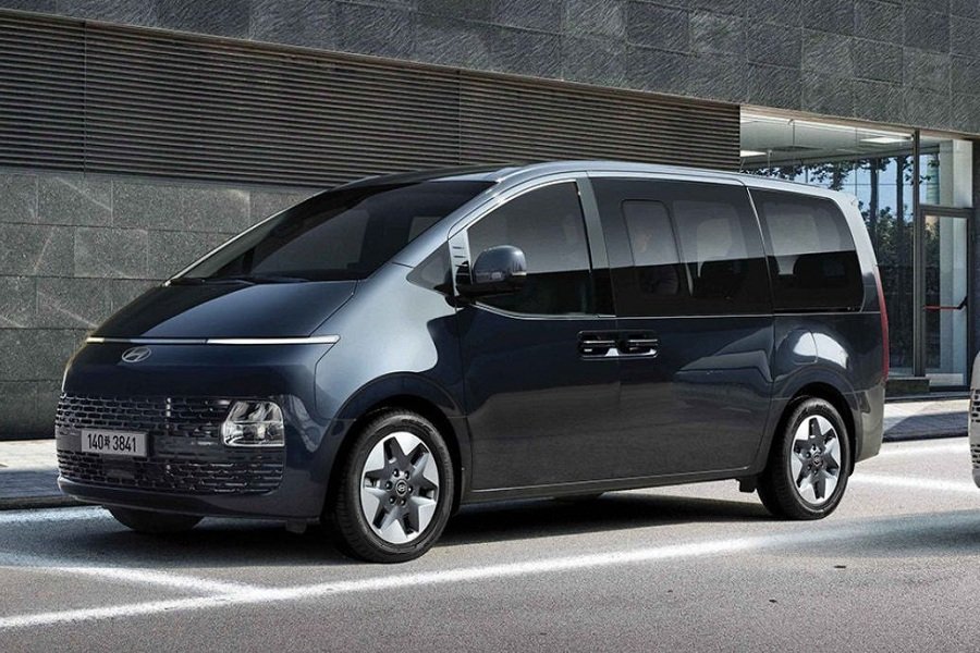 Rahasia Tersembunyi Hyundai Staria Hybrid! Mengungkap Performa Mengejutkan dan Harga Terjangkau!