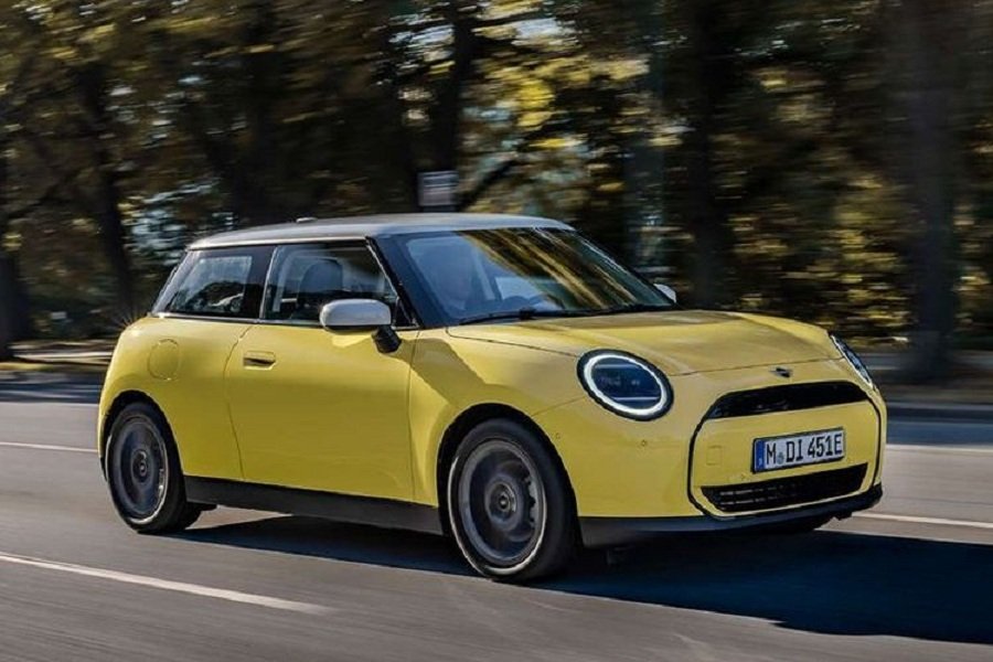 Rahasia Terungkap! Mini Cooper E Classic, Mobil Listrik dengan Gaya Ekspresif dan Performa Menggoda!