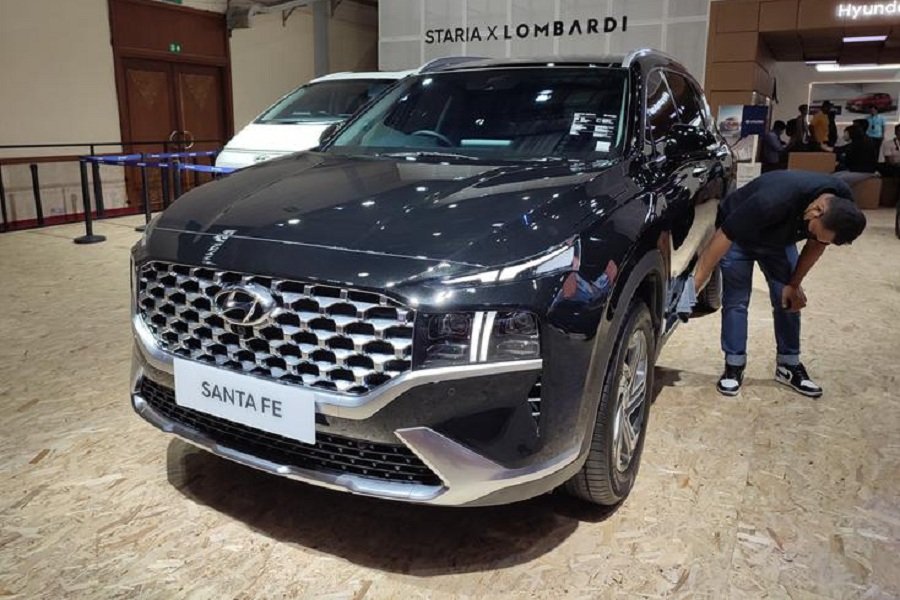 Santa Fe Terbaru! SUV Hyundai dengan Tampilan Lebih Radikal dan Interior Mewah