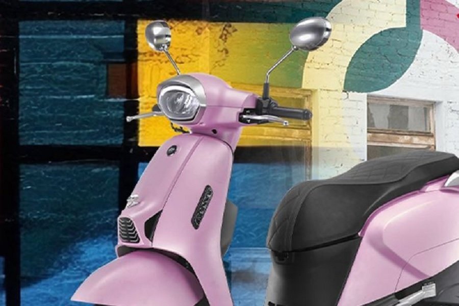 Skutik Retro QJMotor LTR 150 Imut dan Modis, Skuternya Para Ciwi-Ciwi Kece!