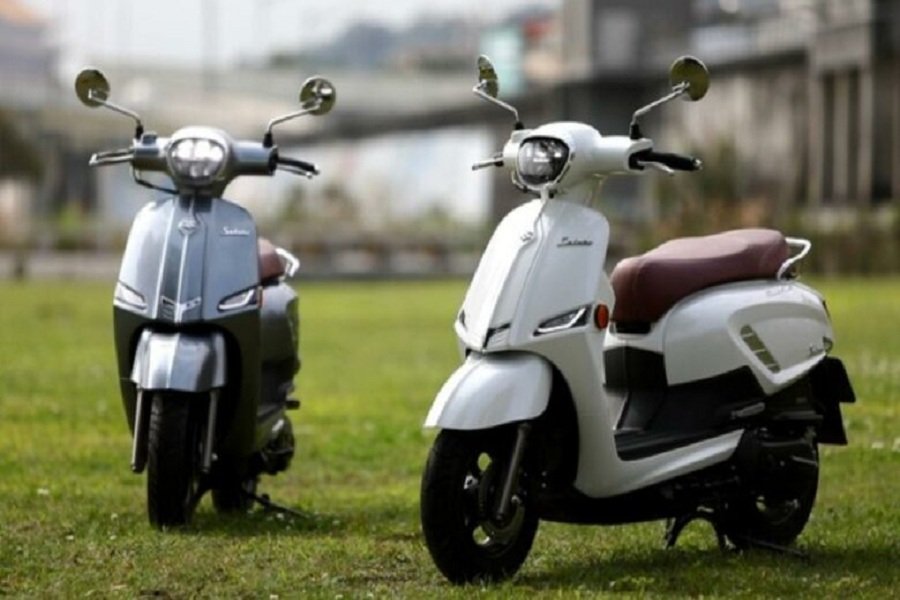 Suzuki Saluto Skutik Retro dengan Efisiensi BBM Maksimal, Lawan Berat Honda Stylo!