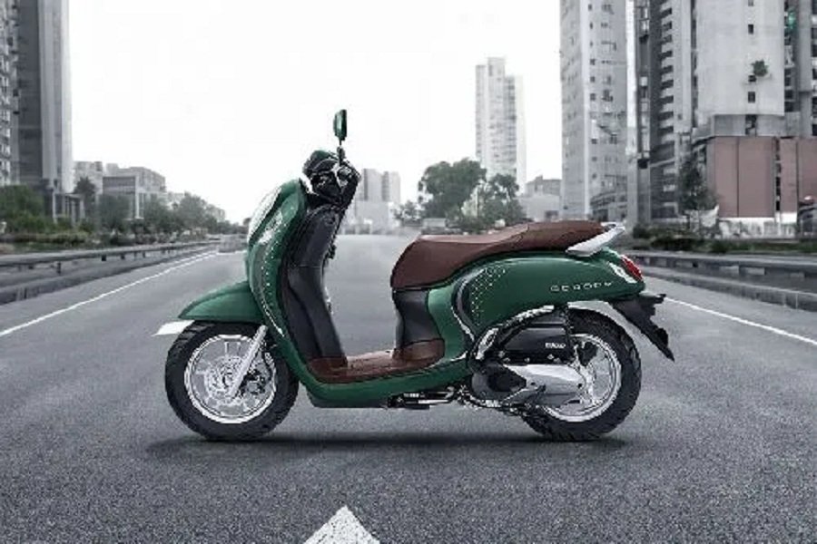 Terobosan Baru Honda Scoopy 2024! Desain Retro yang Memikat dengan Performa Optimal dan Fitur Canggih