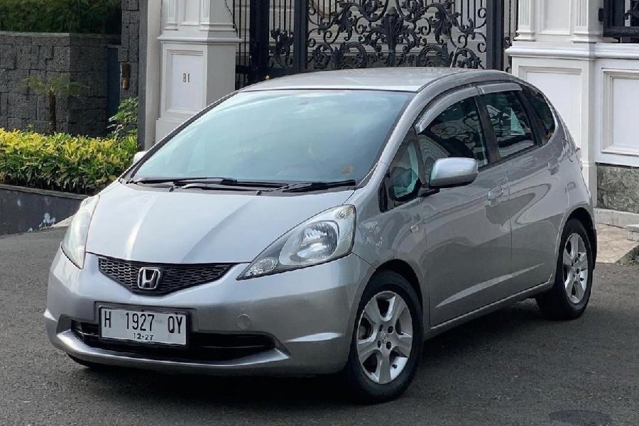Tips Penting Sebelum Membeli Honda Jazz GE8 Bekas Kenali Potensi Masalah dan Solusinya!